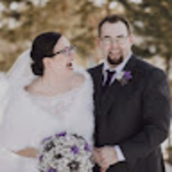 Meet your Posher, Cassie - Picture 1 of 1